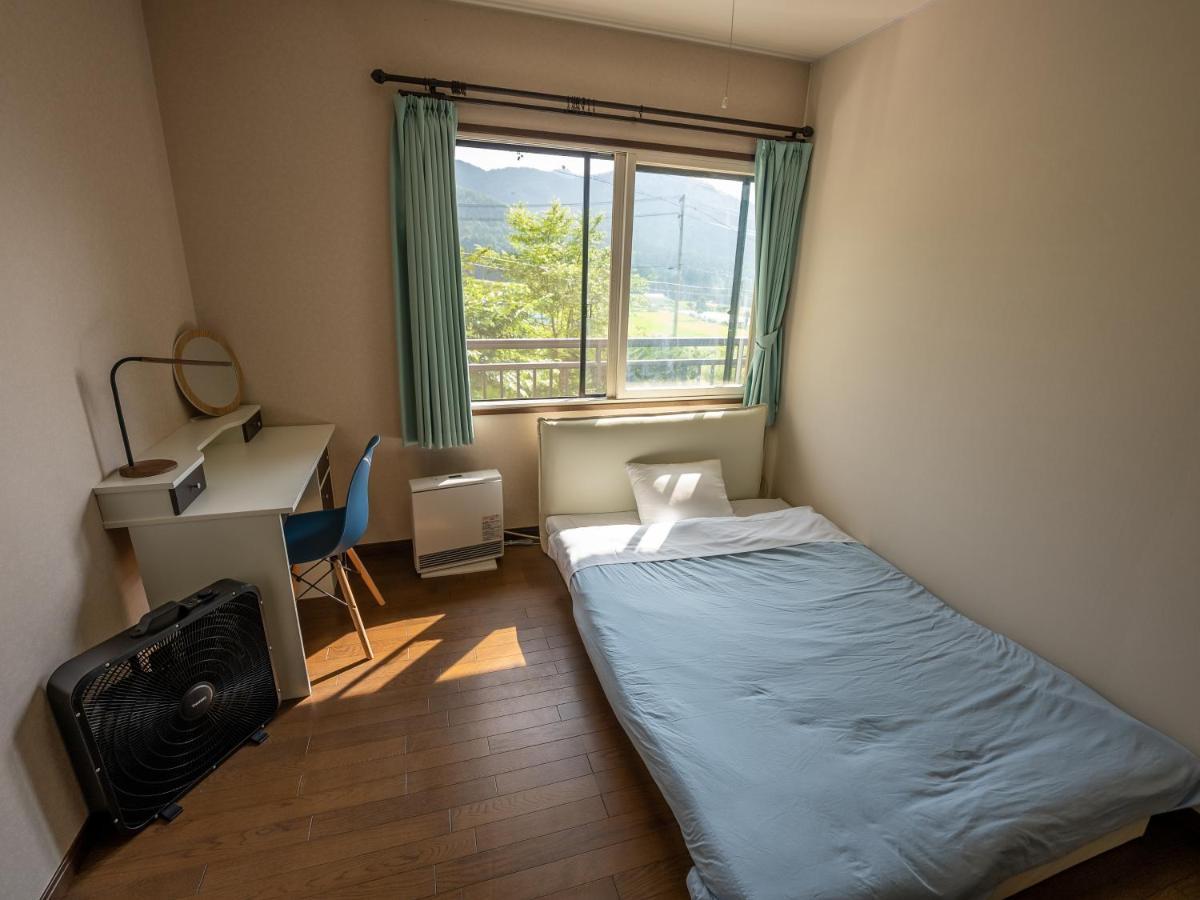 Five Peaks Jigokudani Apartment Шига Коген Екстериор снимка